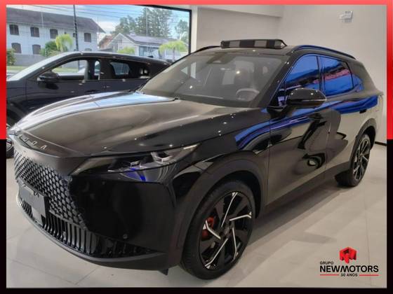 OMODA 7 1.5 TGDI PHEV PRESTIGE DHT OMODA 7 1.5 TGDI PHEV PRESTIGE DHT